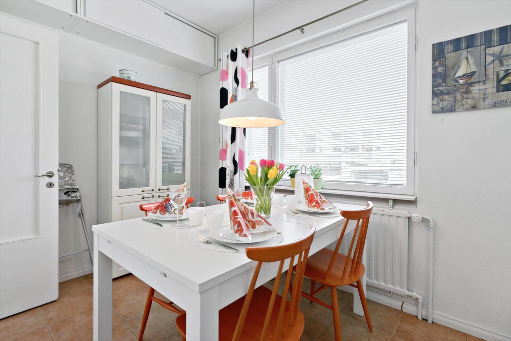 Majoitushuoneisto Tuomipuisto Apartment นานตาลี ภายนอก รูปภาพ